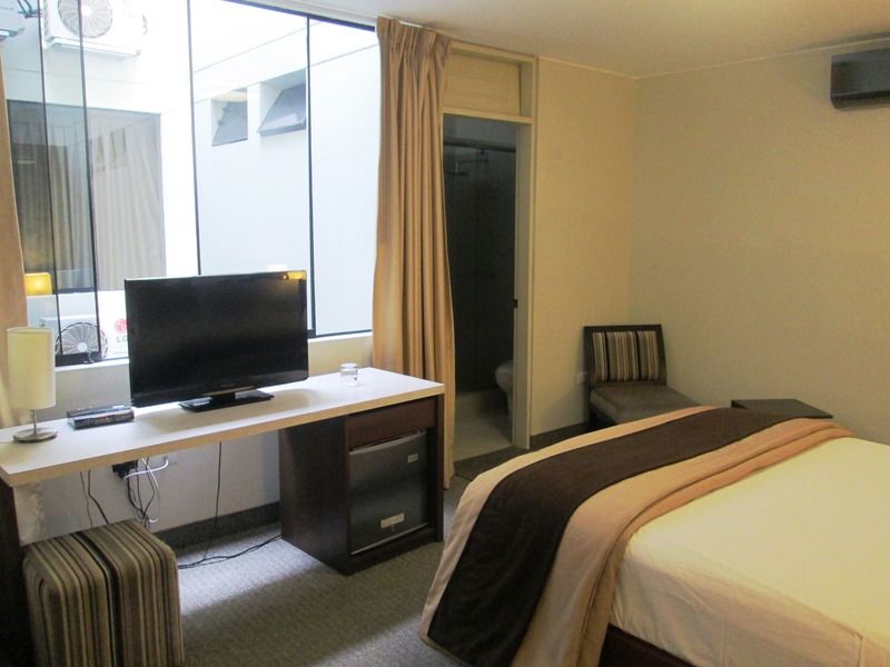 Palmetto Hotel Business La Perla Hotel 3*